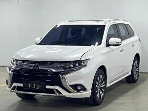 mitsubishi outlander 2021 Petrol