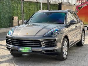 Porsche Cayenne 2020 Petrol