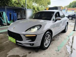 Porsche Macan 2016 Petrol