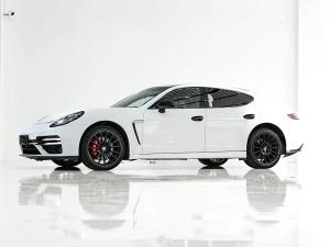 Porsche Panamera 2012 Petrol