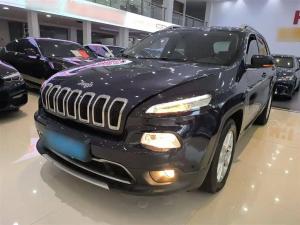 Jeep Cherokee 2017 Petrol