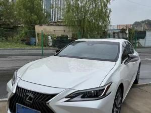 Lexus ES 2024 Petrol