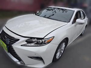 Lexus ES 2018 Petrol