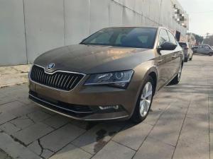 Skoda Superb 2018 Petrol