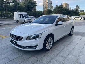 volvo s60 2015 Petrol