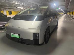 LI Auto LI MEGA 2025 Electric