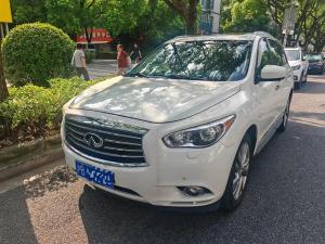 infiniti jx 2013 Petrol