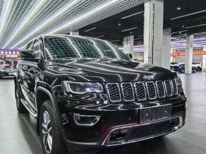 jeep grand cherokee 2021 Petrol
