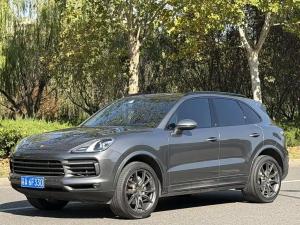 Porsche Cayenne 2022 Petrol