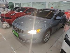 Volvo S60 2017 Petrol
