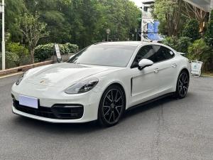 Porsche Panamera 2022 Petrol