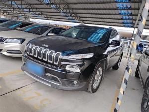 jeep cherokee 2017 Petrol
