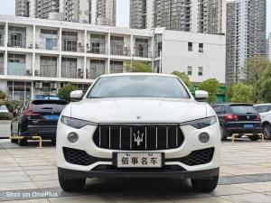 maserati levante 2017 Petrol