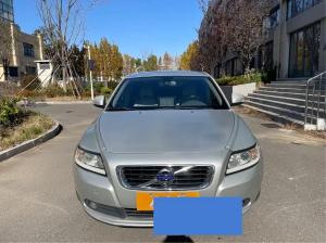 volvo s40 2010 Petrol