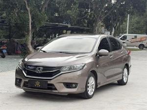 honda greiz 2016 Petrol
