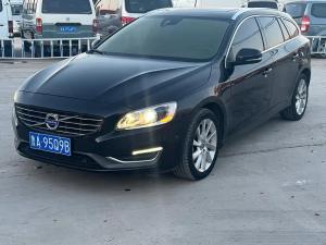 volvo v60 2014 Petrol