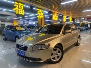 volvo s40 2012 Petrol