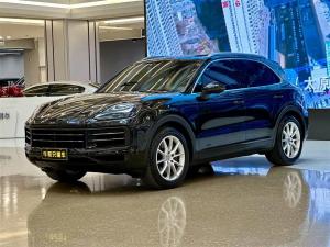 porsche cayenne 2024 Petrol