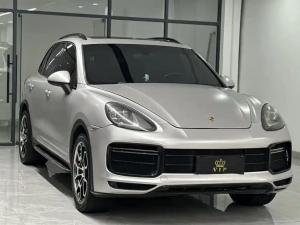 porsche cayenne 2012 Petrol