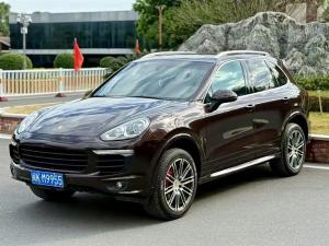 porsche cayenne 2017 Petrol