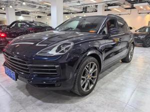 porsche cayenne 2023 Petrol