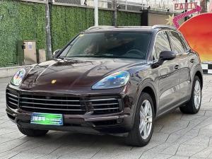 porsche cayenne 2018 Petrol