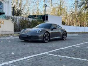 porsche 911 2020 Petrol