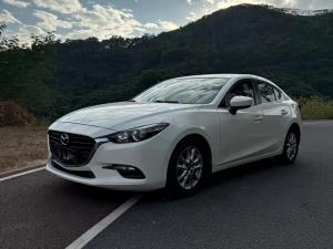mazda3 axela 2017 Petrol