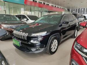 jeep cherokee 2017 Petrol
