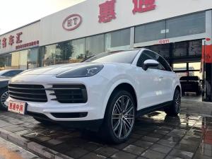 porsche cayenne 2021 Petrol
