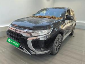 mitsubishi outlander 2022 Petrol