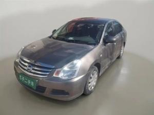 nissan sylphy 2016 Petrol