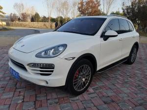 porsche cayenne 2011 Petrol