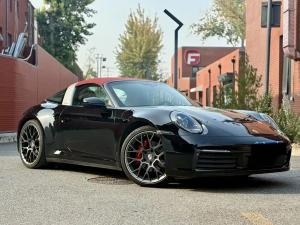 porsche 911 2023 Petrol