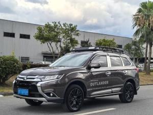 mitsubishi outlander 2017 Petrol