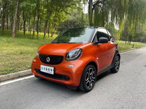 smart fortwo 2019 Petrol