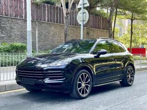 porsche cayenne 2021 Petrol