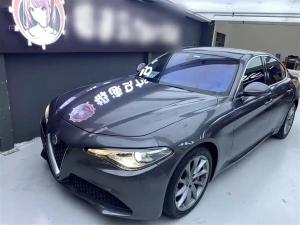 alfa romeo giulia 2021 Petrol