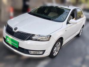 skoda rapid 2017 Petrol