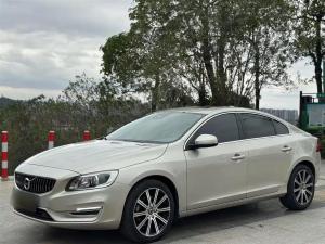 volvo s60 2018 Petrol