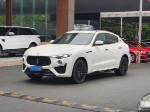 maserati levante 2017 Petrol