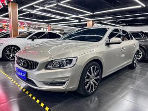 volvo s60 2019 Petrol