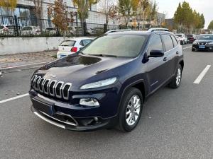 jeep cherokee 2017 Petrol