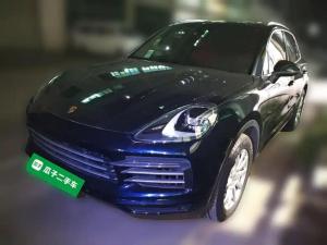 porsche cayenne 2021 Petrol