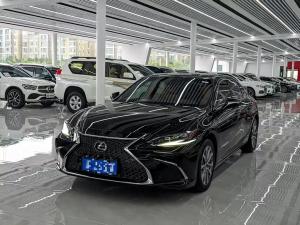lexus es 2022 Petrol
