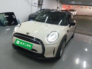 mini 2021 Petrol
