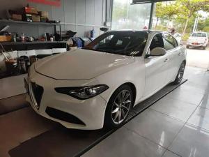 Alfa Romeo Giulia 2017 Petrol