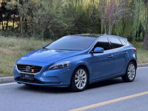 Volvo V40 2015 Petrol