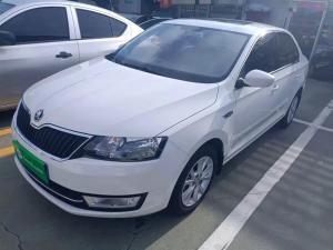 Skoda Rapid 2017 Petrol