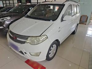 wuling hongguang 2015 Petrol